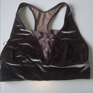 Victoria’s Secret sport sports bra Medium